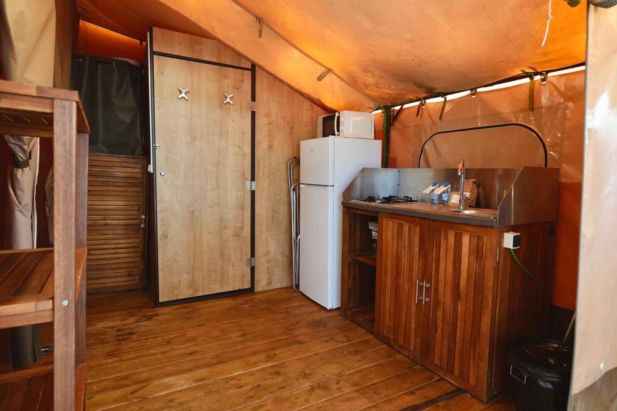 Camping 3 Estrellas Gavà Exterior foto
